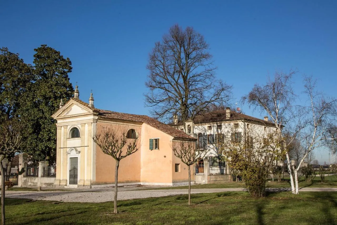 Villa Ormaneto Cerea 3*,